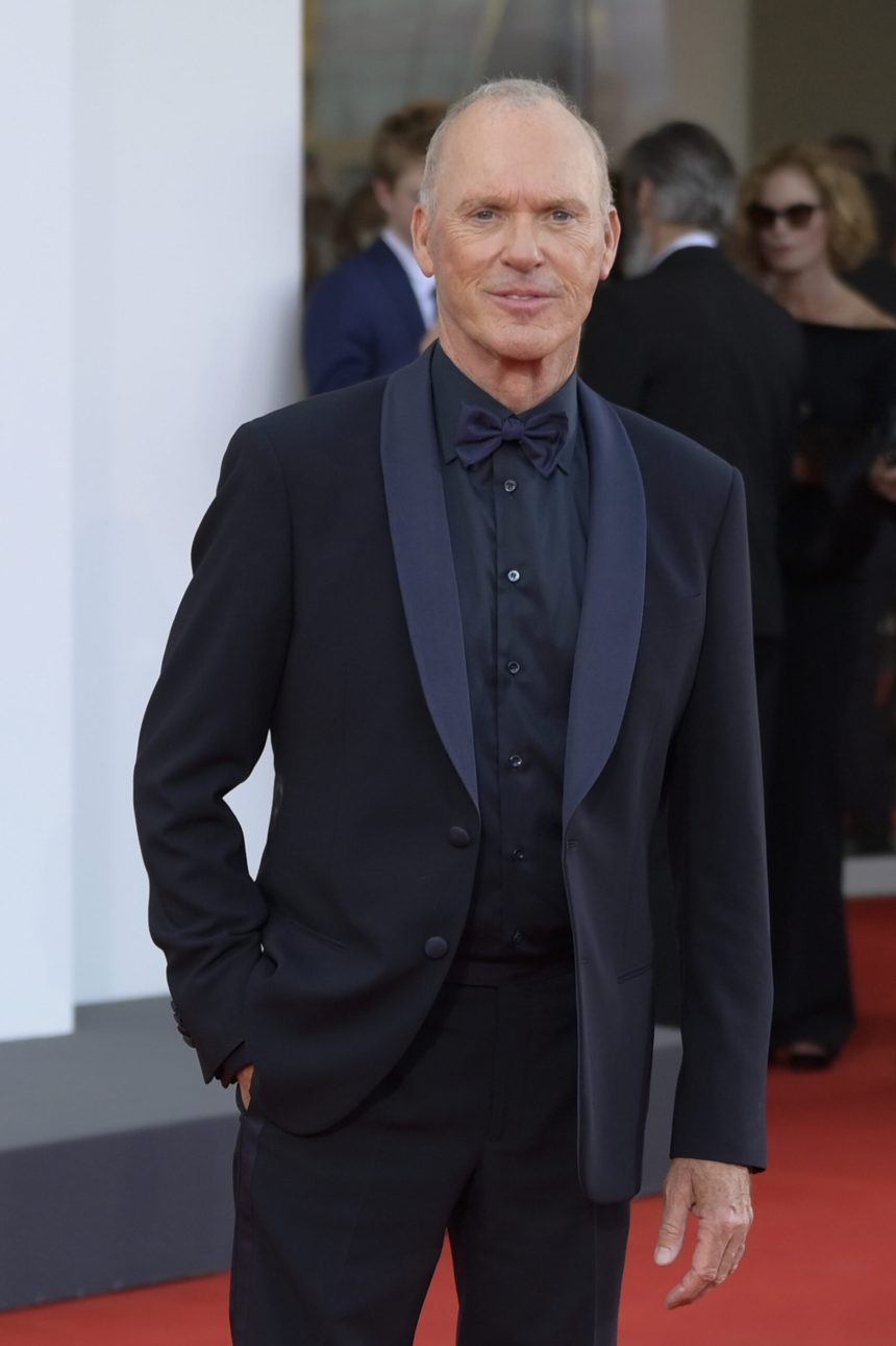 actorul michael keaton desemnat omul anului de catre trupa de teatru a universitatii harvard 6985c3d166938