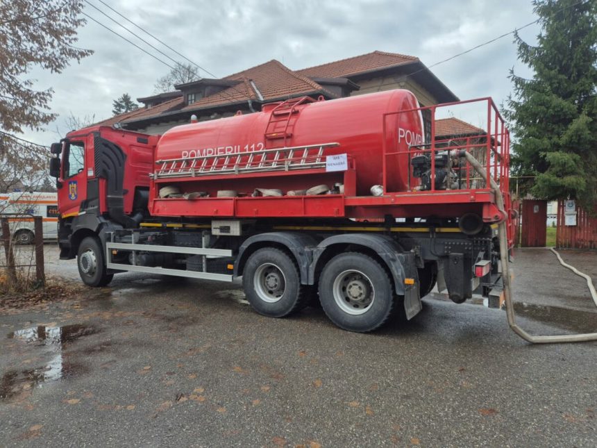 alarma in cluj o cisterna care transporta poliol a luat foc traficul pe dn1 este restrictionat 6989e589ce8c4