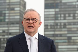 alerta cu bomba la resedinta premierului australiei declansata de spectacolele unei formatii chineze reactia premierului 699ec121e96c7