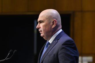 analiza gandul cum arata economia tarii cand a venit bolojan in crestere cu inflatie mare si somaj de 6 dupa 6 luni economia e in gard inflatia si somajul la cer 69934a30cb0d6