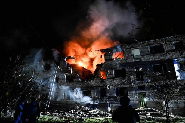 atacuri masive in zaporijia 655 de lovituri rusesti in 24 de ore un mort si trei raniti 6990152ba809c