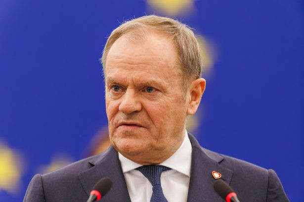 donald tusk in vizita la kiev pe fondul crizei energetice ucraina nu poate fi lasata singura 698467ebb1143
