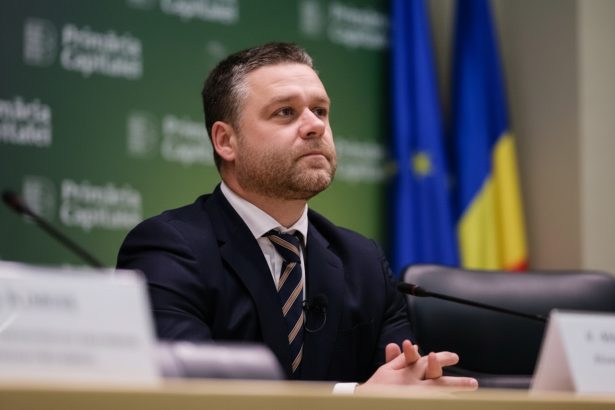 edited ciprian ciucu live din autobuz situatia financiara a stb este extrem de proasta ce spune despre zvonurile privind taierea salariilor la stb 6984587301a1b