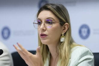 edited diana buzoianu despre reforma romsilva directorii vor avea contracte de mandat in fiecare an vor fi analizati 6999e9df22e35