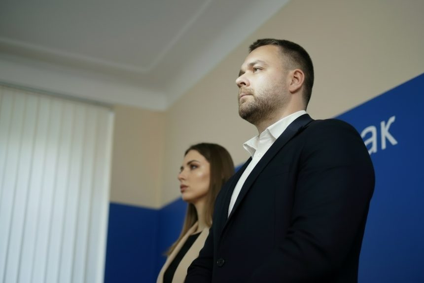 edited edited edited edited edited ciprian ciucu avertisment dur pmb pe punctul de a pierde 220 000 000 lei pentru ca baluta nu preda amplasamentele pentru lucrarile de termoficare 699ed80f3e04f