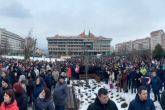 edited fost ministru dupa protestul din miercurea ciuc din 1 000 de copii daca sunt 10 care vorbesc romaneste 697f0d5179631