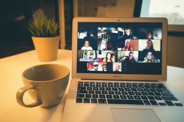 edited franta vrea sa renunte la zoom microsoft si google pe fondul tensiunilor geopolitice europa incepe decuplarea tehnologica de gigantii americani 697efd168f6d0