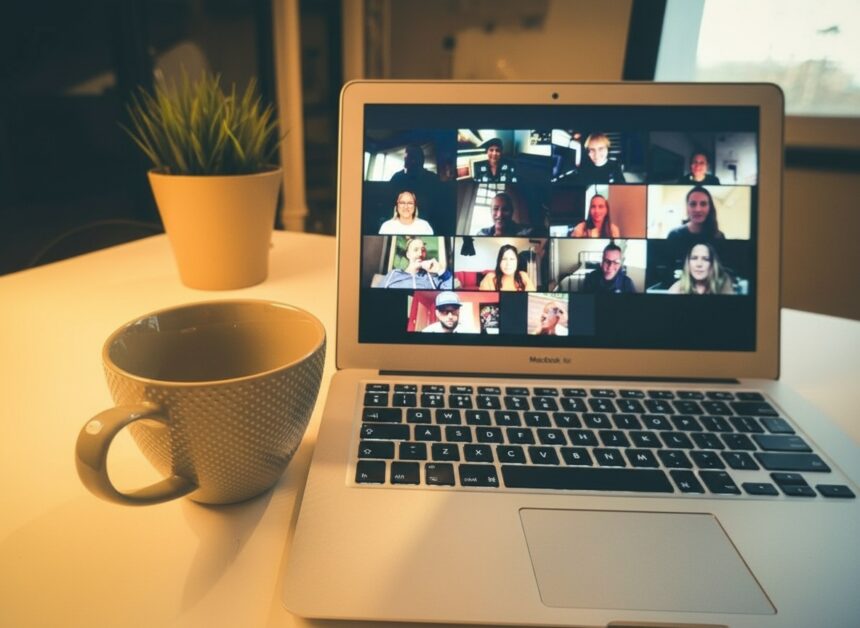 edited franta vrea sa renunte la zoom microsoft si google pe fondul tensiunilor geopolitice europa incepe decuplarea tehnologica de gigantii americani 697efd168f6d0