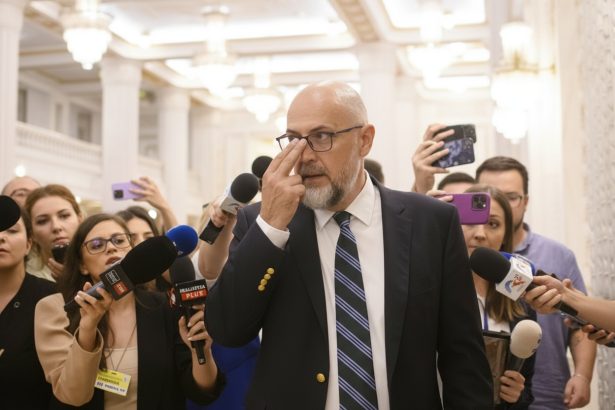 edited kelemen hunor s a ajuns la linia rosie certurile in coalitie sunt o traditie romaneasca 6983787185565