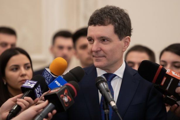 edited nicusor dan il felicita pe noul presedinte al portugaliei si subliniaza relatia stransa dintre cele doua tari 6989ad7b5572b