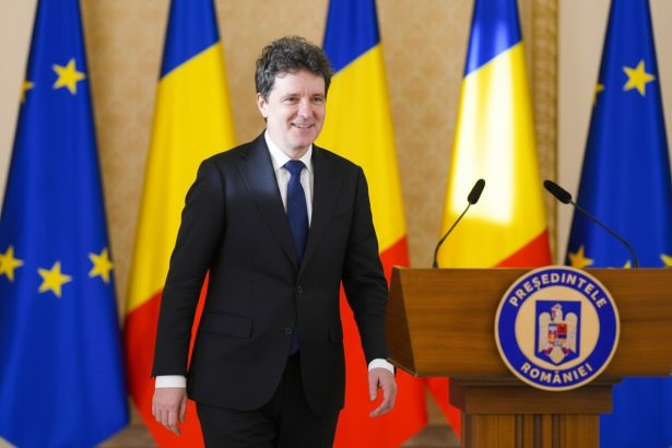 edited nicusor dan participa la reuniunea inaugurala a consiliului pacii donald trump l a invitat pe presedintele romaniei sa aiba o interventie 69971f0c6a5d3