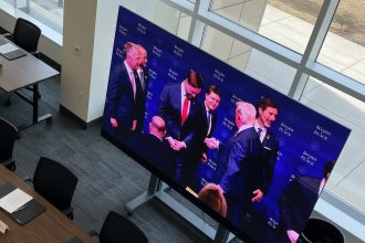 edited nicusor dan participa la reuniunea inaugurala a consiliului pacii trump l a numit prim ministrul romaniei pe nicusor dan 6997261f06e74