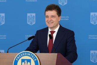 edited nicusor dan spune ca are cate 5 nume pentru sefii sie si sri numirile se vor intampla relativ curand 699464c20f0fe