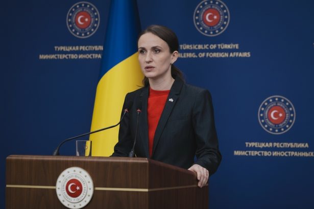 edited oana toiu a inaugurat redeschiderea ambasadei columbiei la bucuresti dupa 24 de ani 698cdbb5c29a9