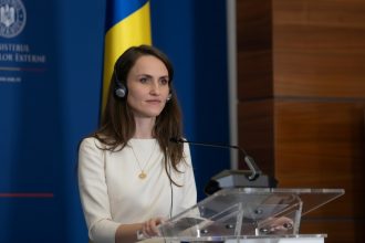 edited oana toiu merge la londra pentru intalniri cu oficialii britanici si cu romanii din regat sprijinul pentru ucraina pe lista discutiilor 698855ece0d87