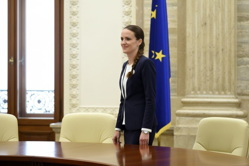 edited oana toiu vizita la oxford educatia si limba materna sunt puntile care ne tin conectati 698b7c4e5c866