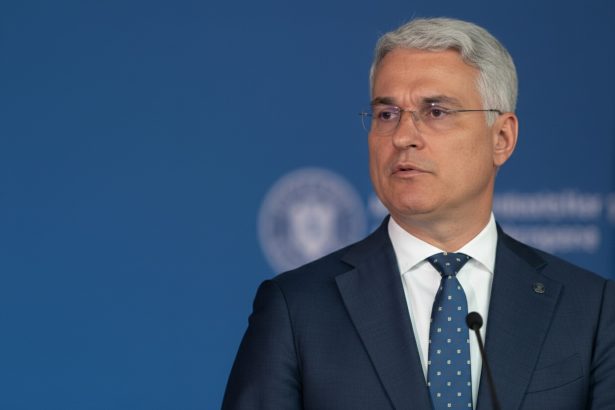 edited pislaru dupa ce caciu l a criticat eu nu am dispute cu persoane care nu stiu despre ce vorbesc 6997009e39455