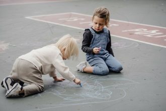 edited proiect de lege scutire de impozit pe venit pentru parintii cu doi copii masura merge la vot final in camera deputatilor 69a12daa97d3c