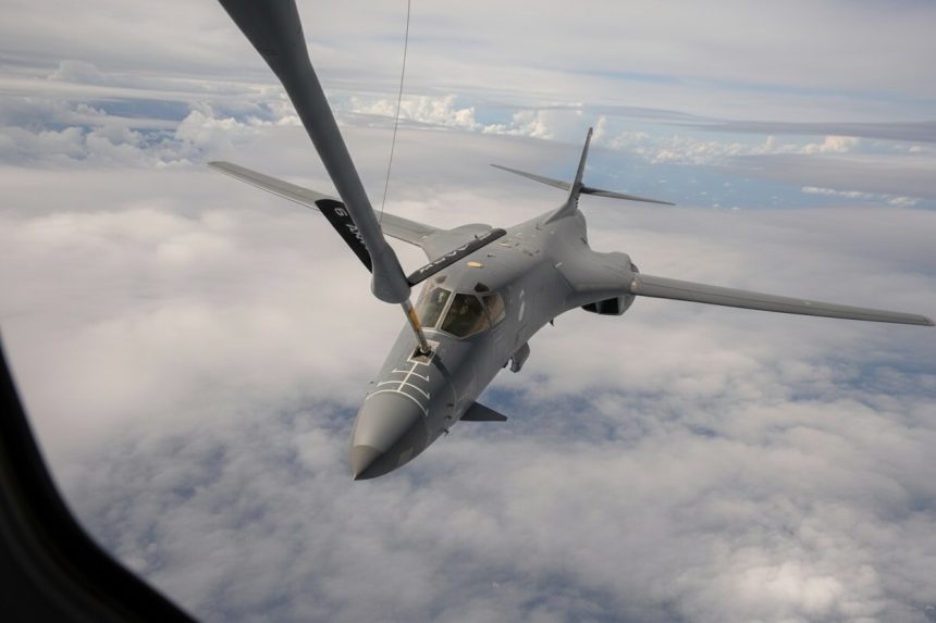 edited promisiunea incredibila a unui candidat la presedintie el va cere sua si israel sa i bombardeze tara 698cc8f8929bb