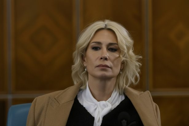 edited raluca turcan sustine continuarea mandatului lui ilie bolojan in fruntea guvernului 6981df4d9f63c