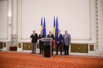 edited sedinta a coalitiei de guvernare in urma tensiunilor generate de recesiunea tehnica 6992b454dd794