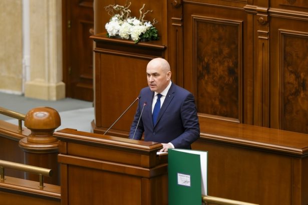 edited toate cele trei motiuni depuse de opozitie respinse bolojan educatia universitara inseamna mai mult calitatea competentele sansele reale pe piata muncii radu miruta 698a1cb066833