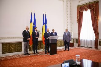 edited update sedinta a coalitiei de guvernare in urma tensiunilor generate de recesiunea tehnica 6992f39c2ae85