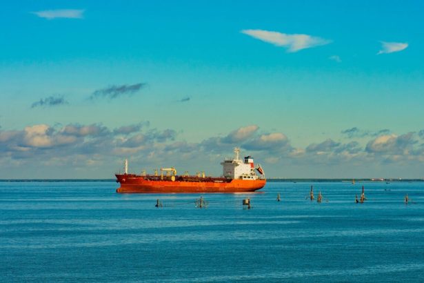 expert unele dintre cele mai puternice arme ale lui putin se ascund la vedere in canalul manecii ar putea incepe o confruntare 699e8dc8879af