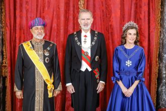 familia regala spaniola isi mareste veniturile ce salarii anuale vor incasa regele felipe al vi lea si regina letizia 699b2e0b3d24f