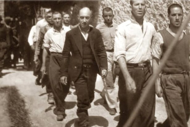 fotografii de arhiva cu masacrul comunistilor greci au fost scoase la licitatie de un colectionar belgian grecii au luat foc 699c4380b13de