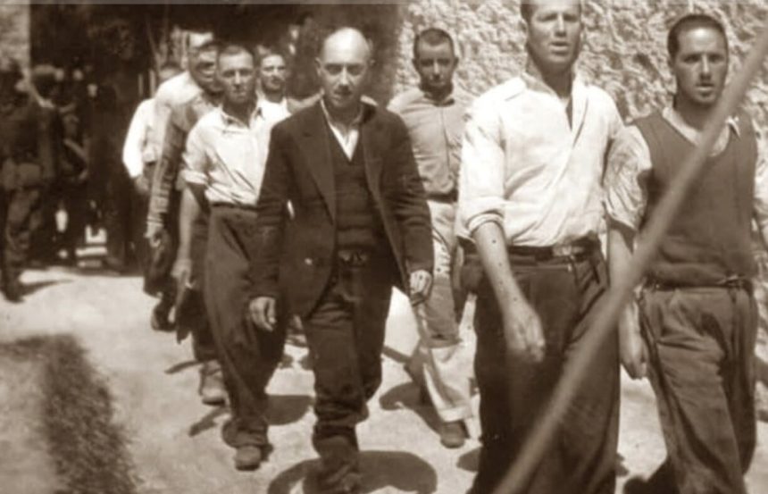 fotografii de arhiva cu masacrul comunistilor greci au fost scoase la licitatie de un colectionar belgian grecii au luat foc 699c4380b13de