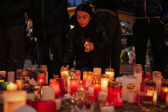 guvernul elvetian va acorda compensatii de 50 000 de franci victimelor incendiului de la crans montana 699ef25e25e24