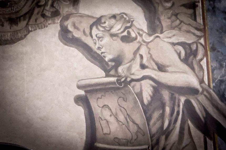 ingerul meloni nu mai exista chipul premierului italian de pe fresca renovata a unei biserici din roma a fost indepartat 69843b67b6e38