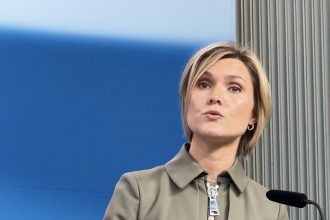 islanda va organiza un referendum privind reluarea discutiilor de aderare la ue in lunile urmatoare 699fec2f4610f