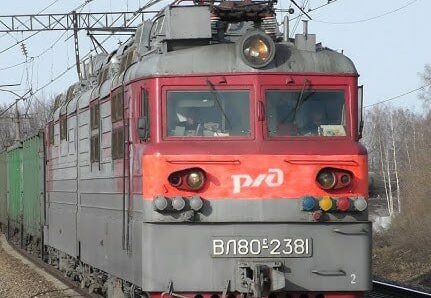 luptatorii atesh au incendiat o locomotiva in oryol si au lovit logistica rusa spre sumi 6992f519bf598