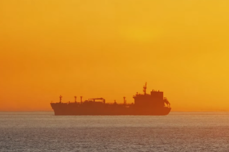 marea britanie pregateste confiscarea petrolierelor din flota fantoma a rusiei 6988a28651d4c