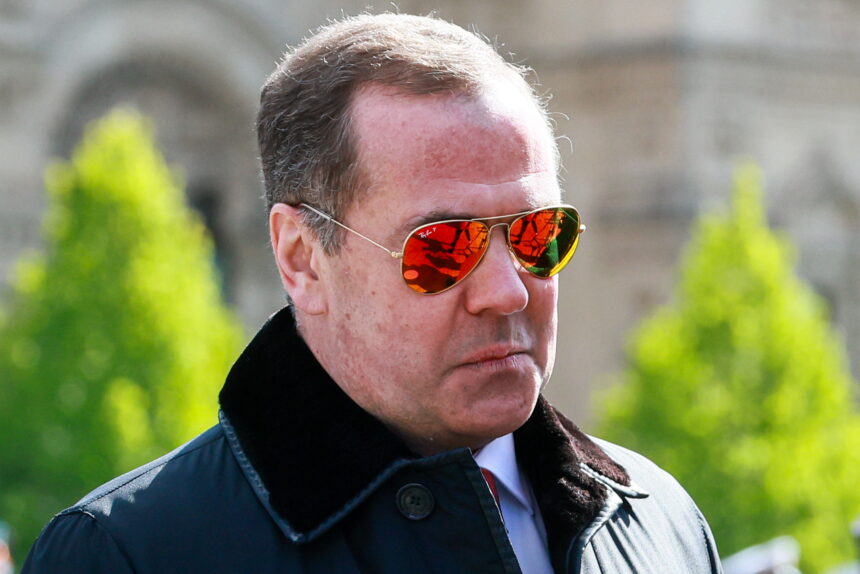 medvedev avertizeaza expirarea tratatului new start poate destabiliza securitatea nucleara globala 69805c11d46f9