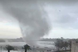 ministrul de interne al portugaliei a demisionat din cauza criticilor privind modul in care a gestionat criza meteorologica severa 698bbf63b93a3