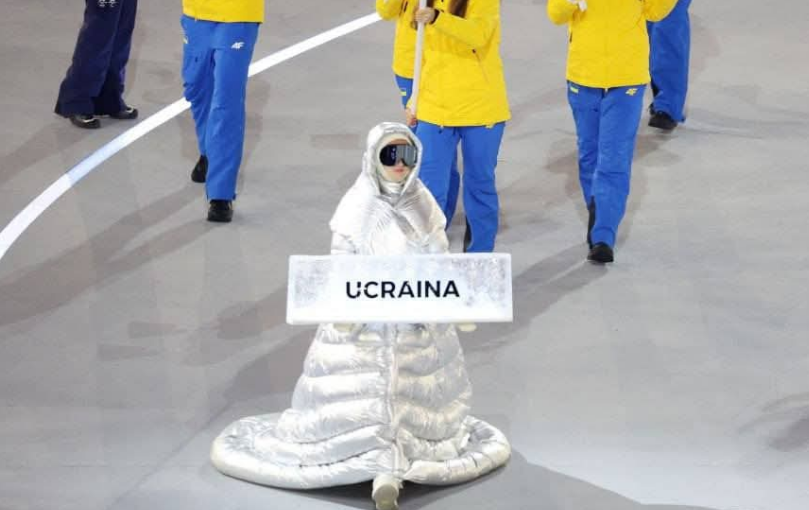 o rusoaica a purtat pancarta ucrainei la ceremonia de deschidere a jocurilor olimpice de iarna 699490a04a862