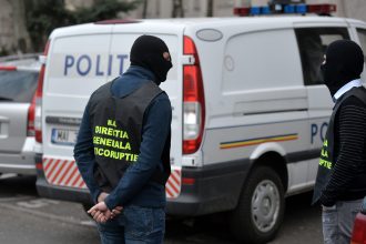 perchezitii in capitala si in trei judete intr un dosar de inselaciune cu criptomonede 6992d9b1867b1