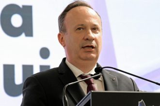 psd pune presiune pe bolojan pachetul social este obligatoriu pentru anul 2026 nu e nimic de negociat 6981a81bdad98