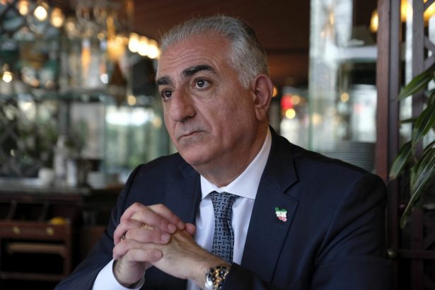reza pahlavi cere interventie militara sua in iran pentru a accelera caderea regimului 69907c489eb70