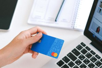 romanii indrumati sa verifice site urile cu terminatia ro inainte de a face cumparaturi 698b2918b8de2