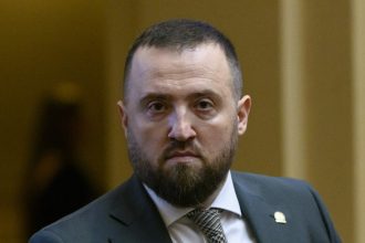 seful dna nu am avut niciodata cereri din parte cuiva nu au existat ingerinte poate am fost eu mai norocos 6985d85bca070