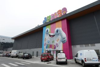 seful jumbo intrebat daca se teme de intrarea olandezilor de la action in romania ce planuri de extindere are retailerul 699b19dcbf893
