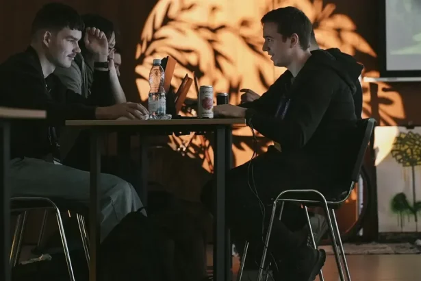 sistemul militar dot chain testat de hackeri si inteligenta artificiala la forumul de la kiev 699c3321b1ca4