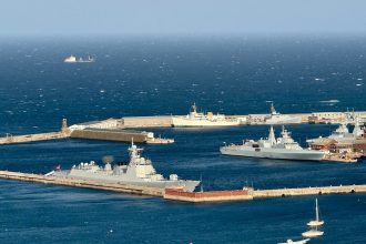 sua a pregatit langa iran cea mai mare putere aeriana de la invazia irakului din 2003 trump a dat un ultimatim teheranului 69977d41001a0