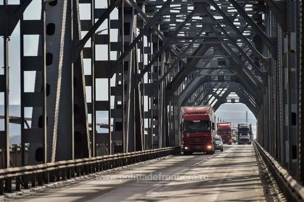 trafic deviat spre vama giurgiu din cauza lucrarilor la podul prieteniei 699deb41e0022