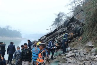 tragedie pe soselele din nepal un autobuz s a prabusit intr o rapa 19 persoane si au pierdut viata 699c125e932c4