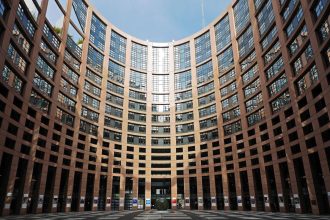 ue inaspreste regulile privind imigratia ce modificari importante a adoptat parlamentul european 698b38a46c49e